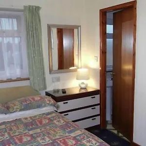 2* Guest house Grampian House